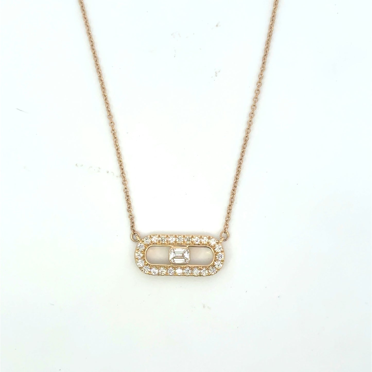 ROMANCE DIAMOND NECKLACE