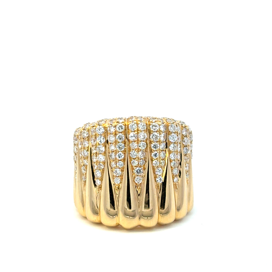 ROMANCE DIAMOND RING