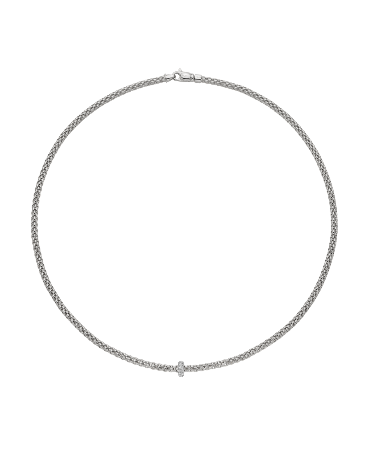 Necklace with diamonds