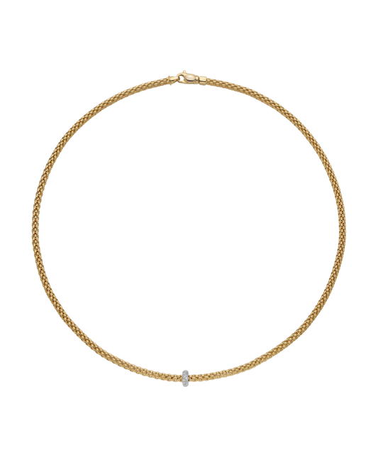 Necklace with diamonds