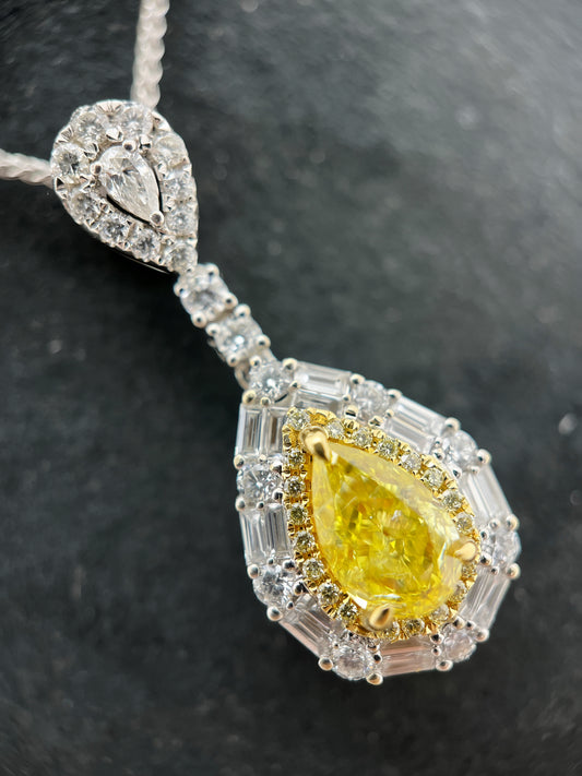 ROMANCE YELLOW DIAMOND PENDANT - 1.13CTW